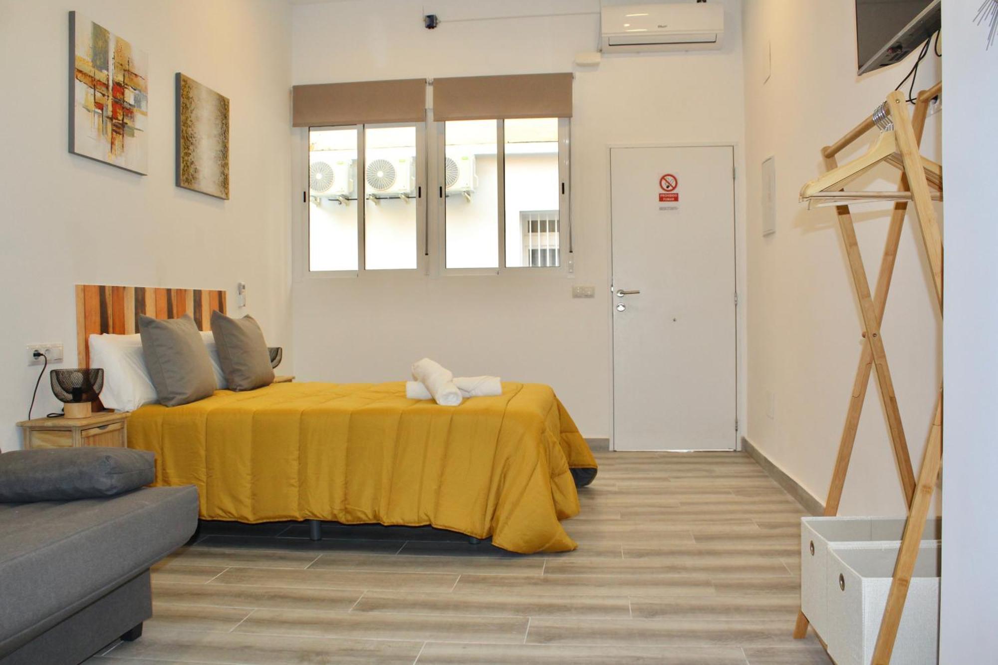 Nuevo Estudio Divina Pastora N-1 Malaga Bagian luar foto